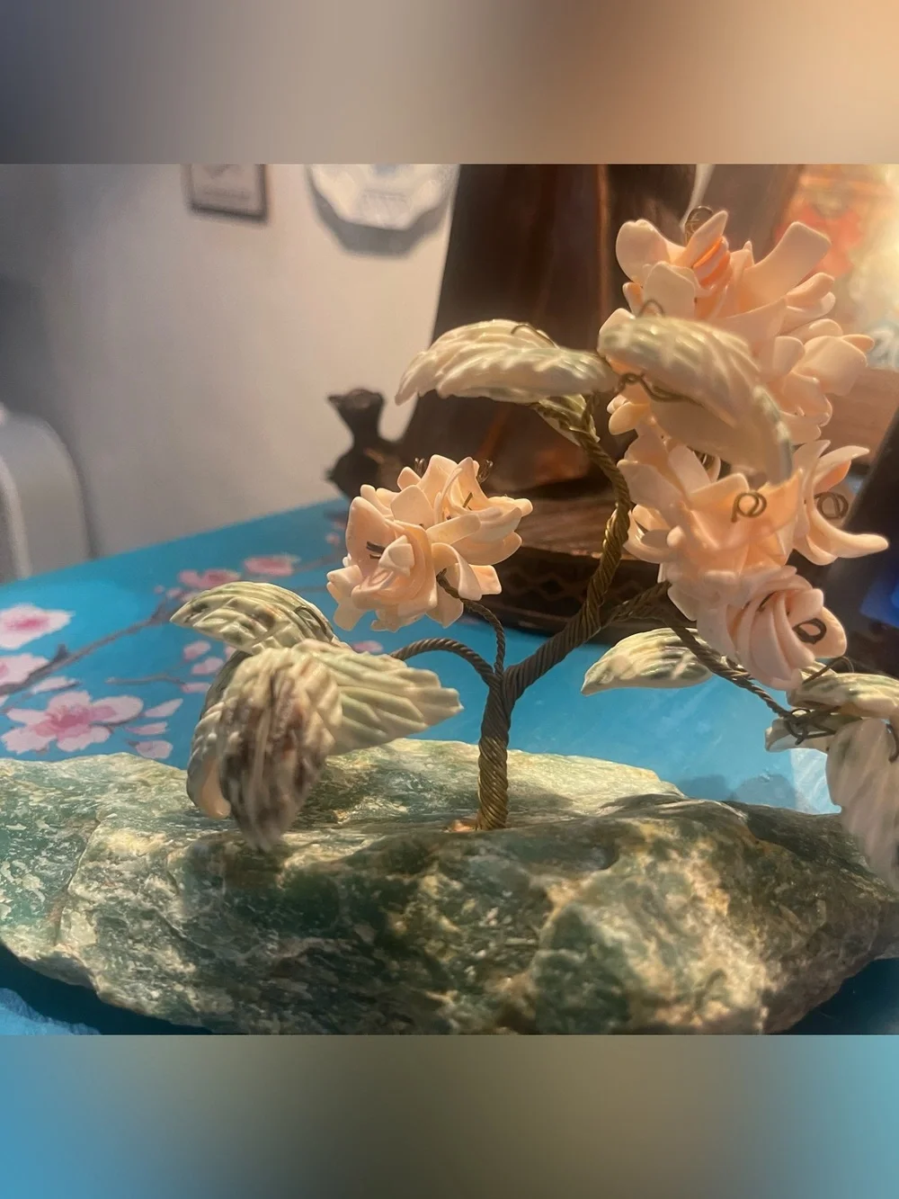 Peach Blossom shell Sculpture - Unbranded